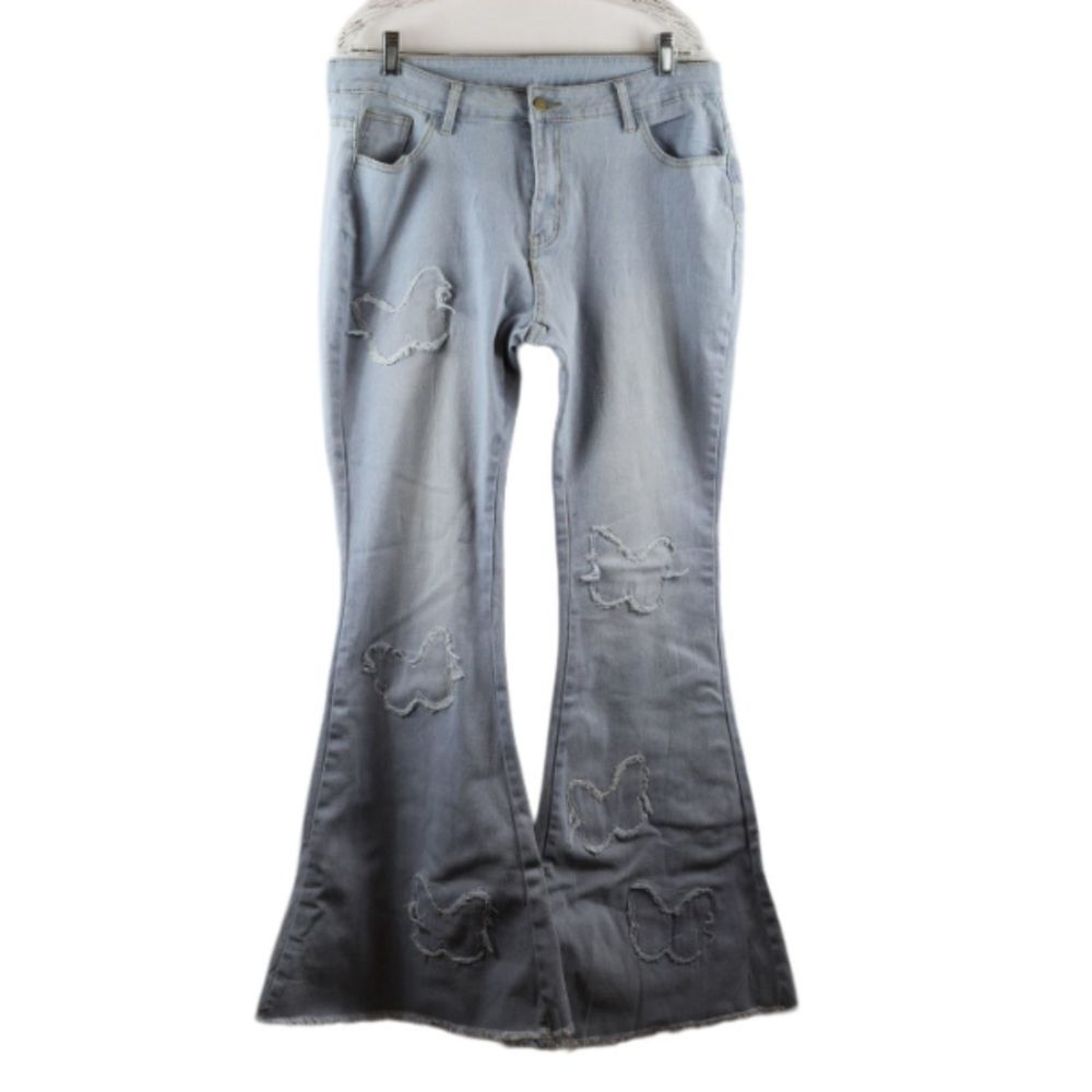 Chic Light Blue Flare Jeans with Butterfly Detail